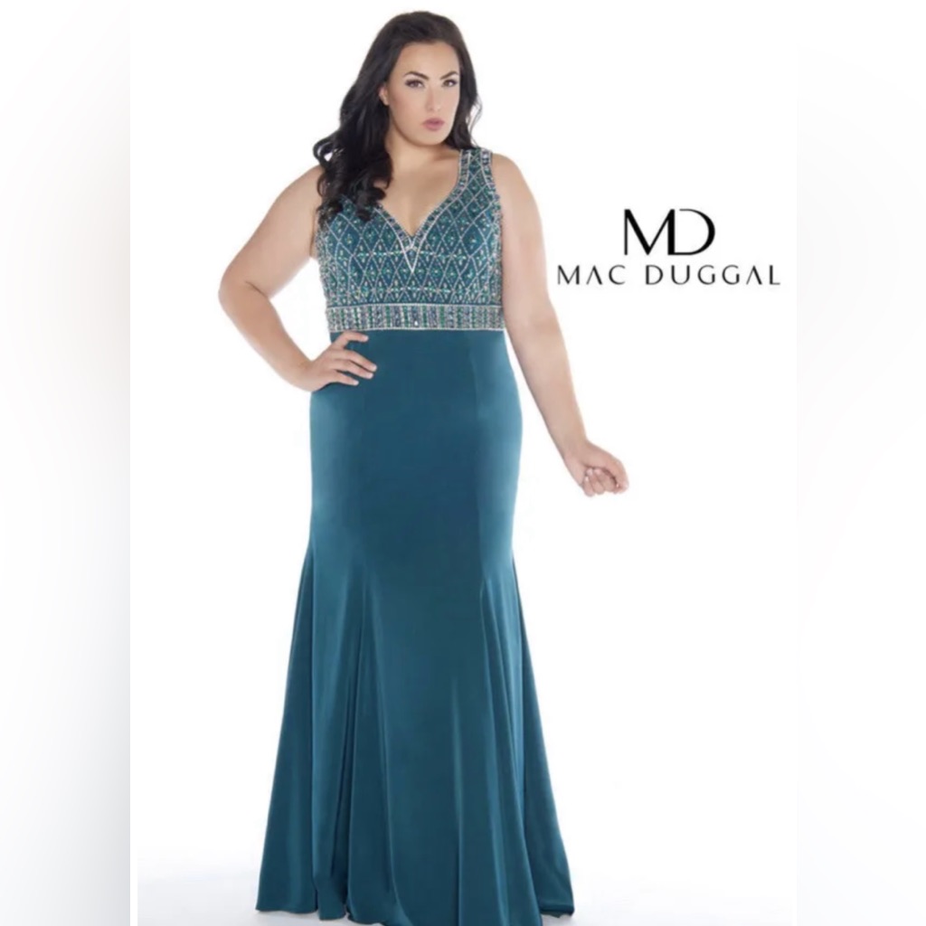 New Mac Duggal 77388f Gown In Deep Emerald Size 14w $558